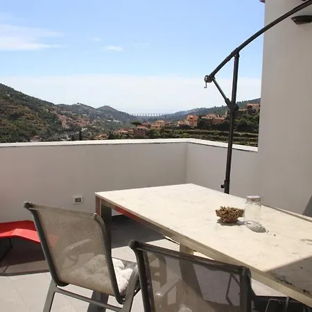 Hébergement de vacances Casa Diciotto Dolcedo